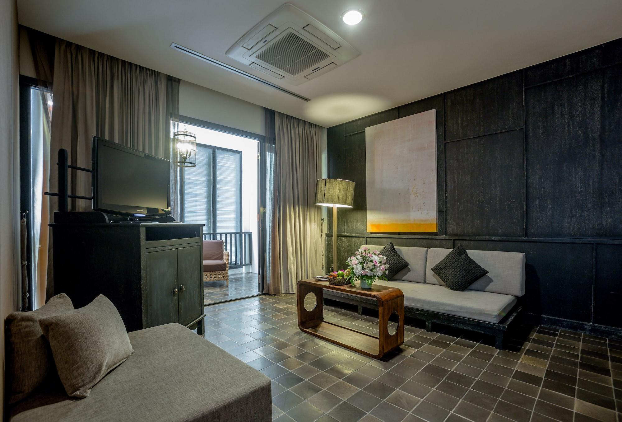 Aruntara Riverside Boutique Hotel Чиангмай Екстериор снимка