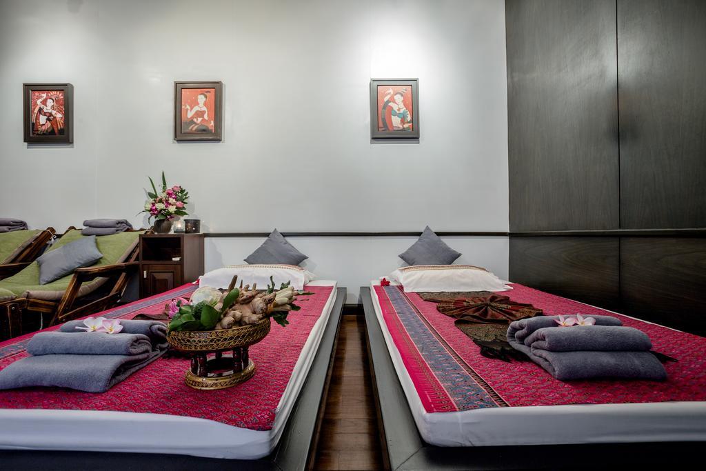 Aruntara Riverside Boutique Hotel Чиангмай Екстериор снимка
